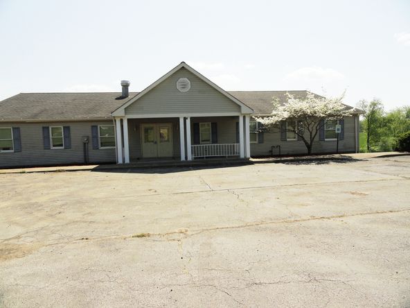 1358 Rolling Acres Rd, New Cumberland, WV 26047
